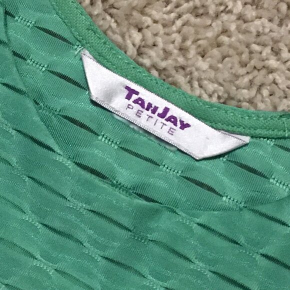 Vintage Sea Green Two Layer Scale Texture Tank Top - Picture 9 of 13